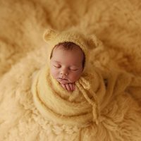 Newborn and Maternity Photographer Axela Frank #4