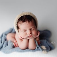 Newborn and Maternity Photographer Axela Frank #6