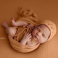 Newborn and Maternity Photographer Axela Frank #8