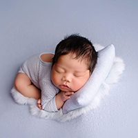 Newborn Photographer Paola Aldewliy #3